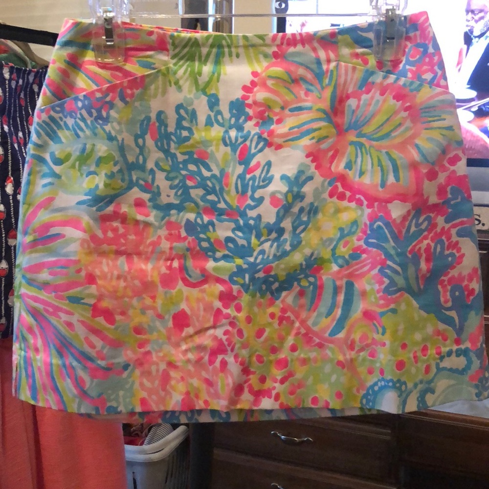 Lilly Pulitzer Lovers Coral Marigold Skort, sz 00
